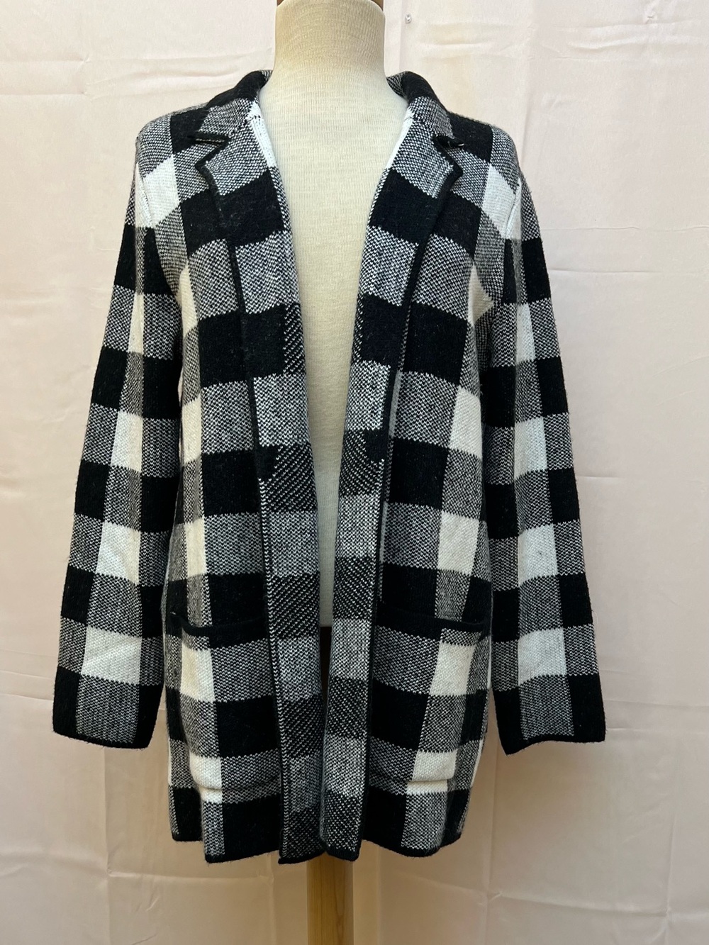 Talbots Black and White Buffalo Plaid Open Front Blazer Coatigan